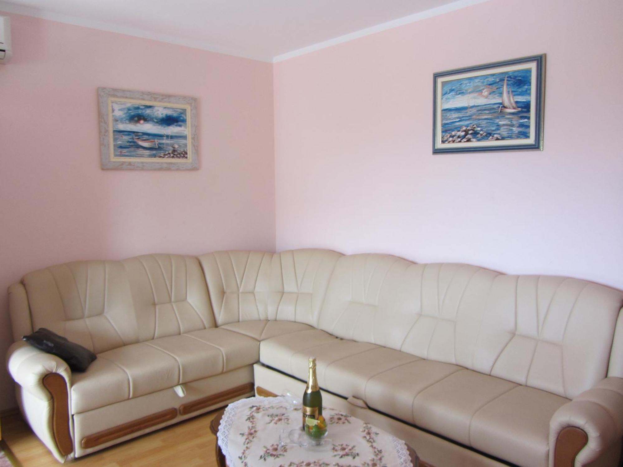 Apartments Dilja Malinska Habitación foto
